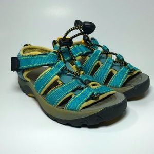 Keen Newport sandal kids sz 11 blue yellow